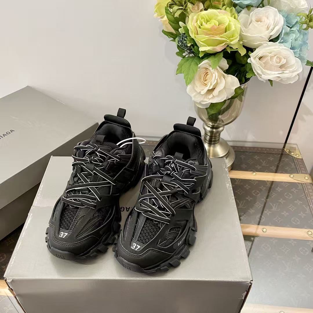 Spring and Autumn casual thick soled popular new shoes Trainer Sneaker 090309