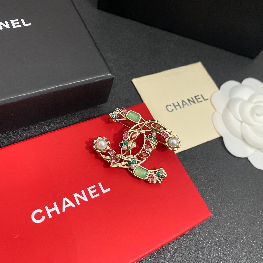 Vintage Colored Gemstone Brooch