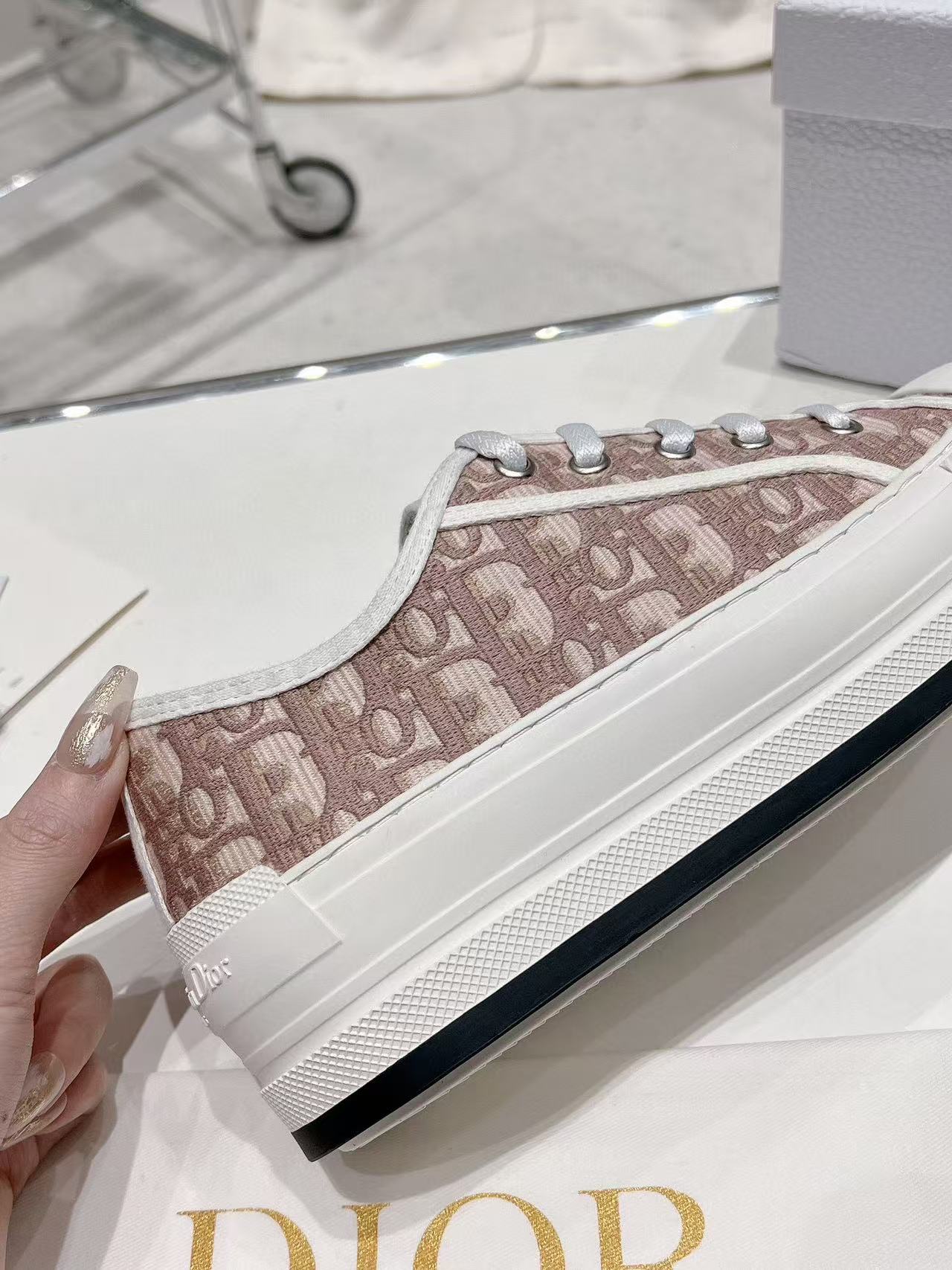 Spring and Autumn casual thick soled popular new shoes Trainer Sneaker 090315