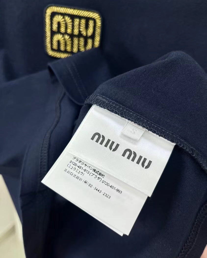 Embroidered cotton T-shirt