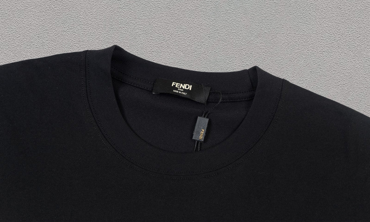 Black fashion T-shirt 058