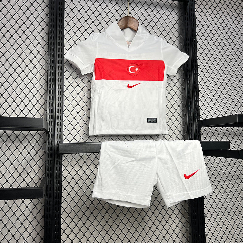 Kids Turkey Away Kit 2024/25