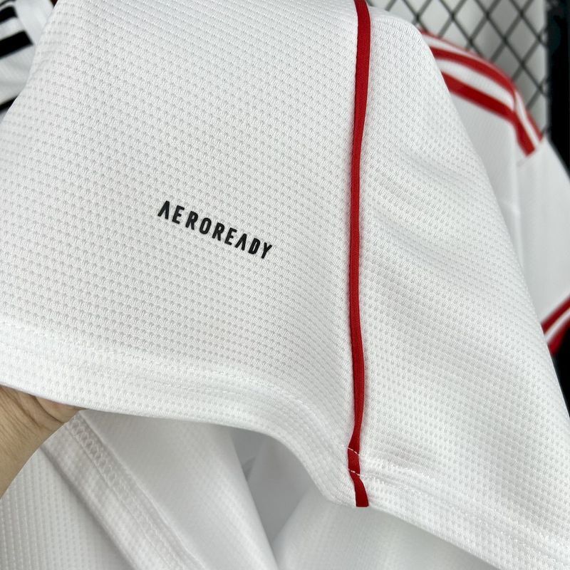 Besiktas JK Home Jersey 2025/26