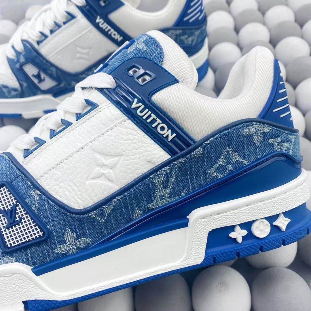 Spring and Autumn casual thick soled popular new shoes Trainer Sneaker 090301