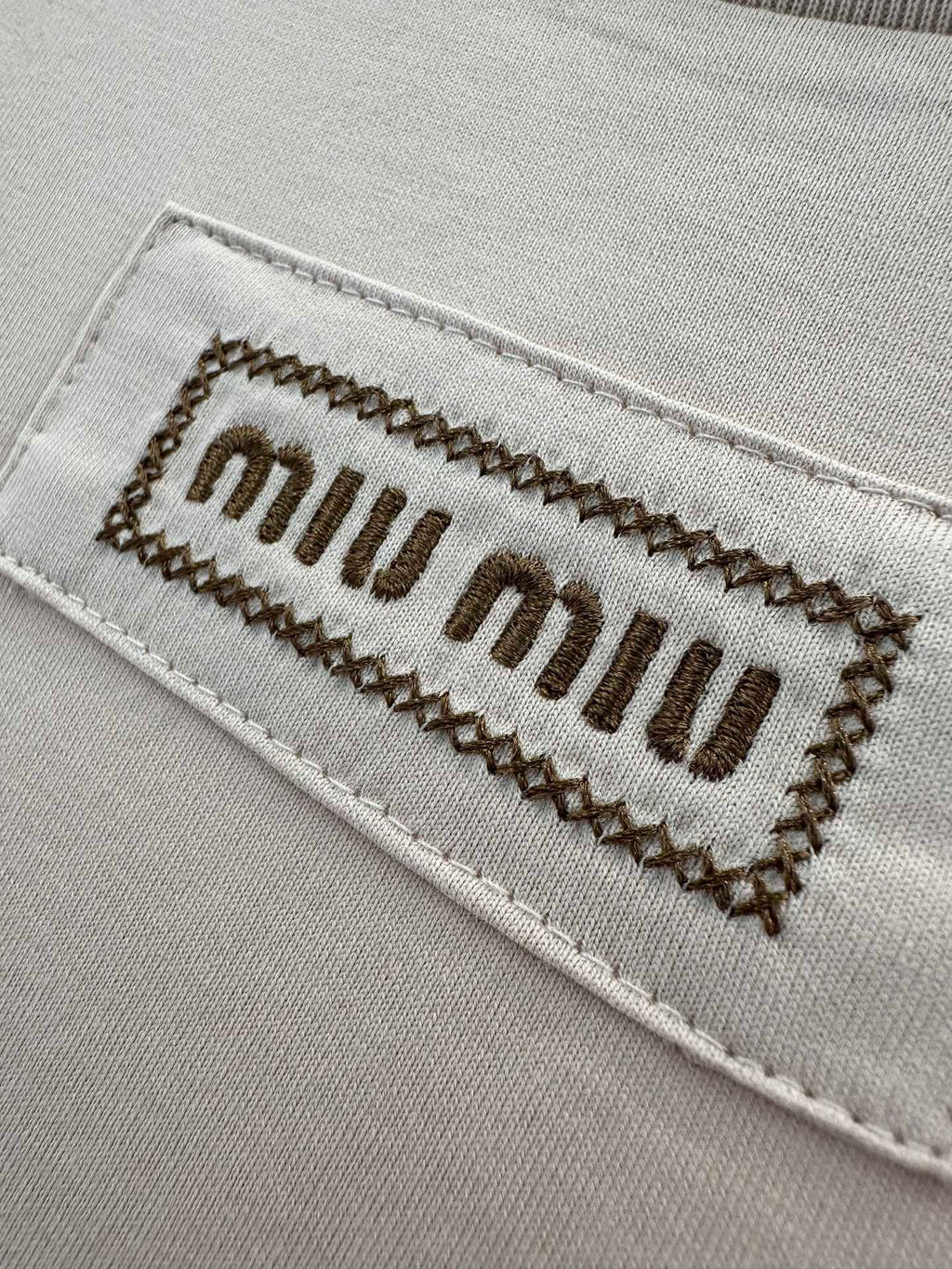 Embroidered cotton T-shirt