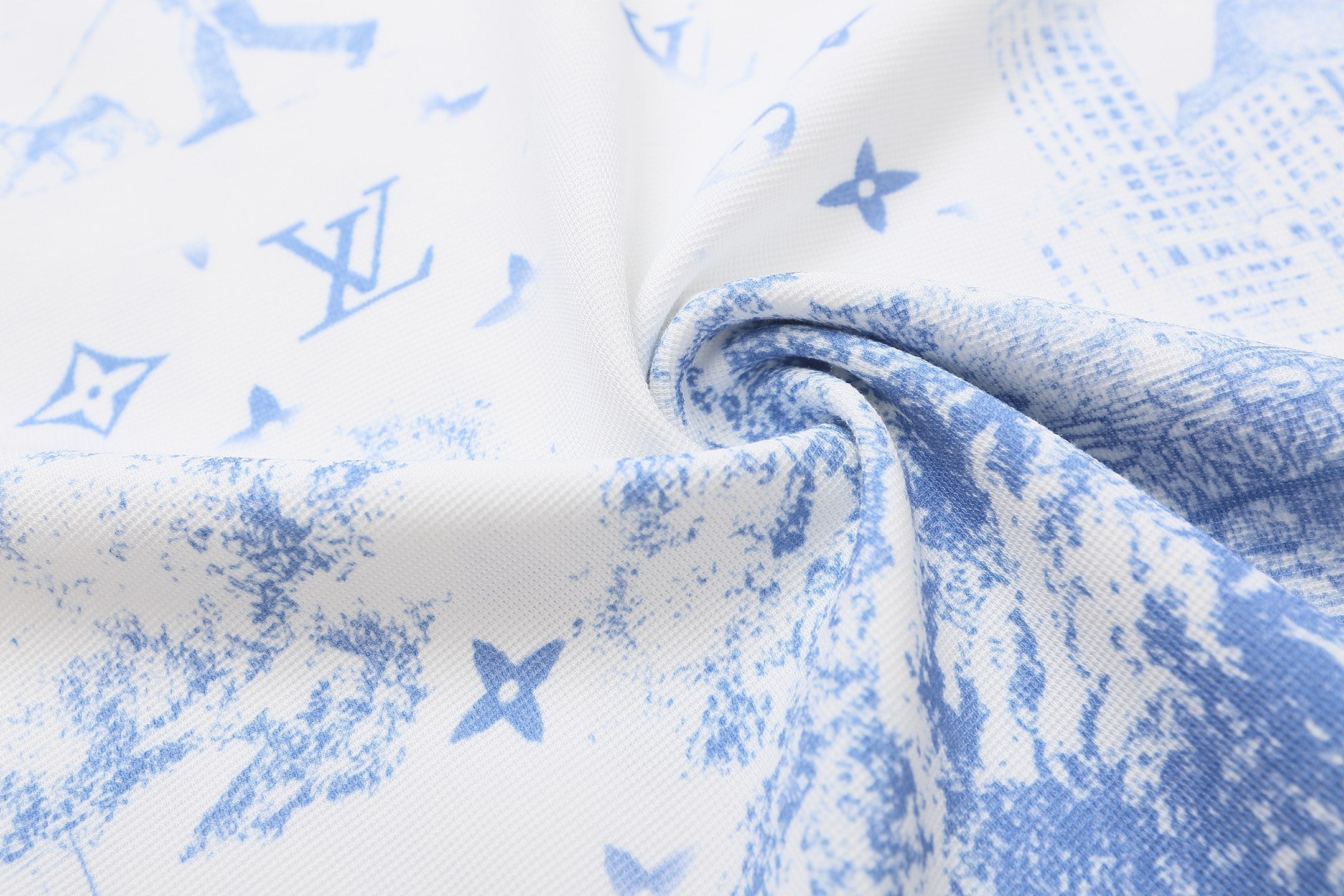 White fashion T-shirt 621