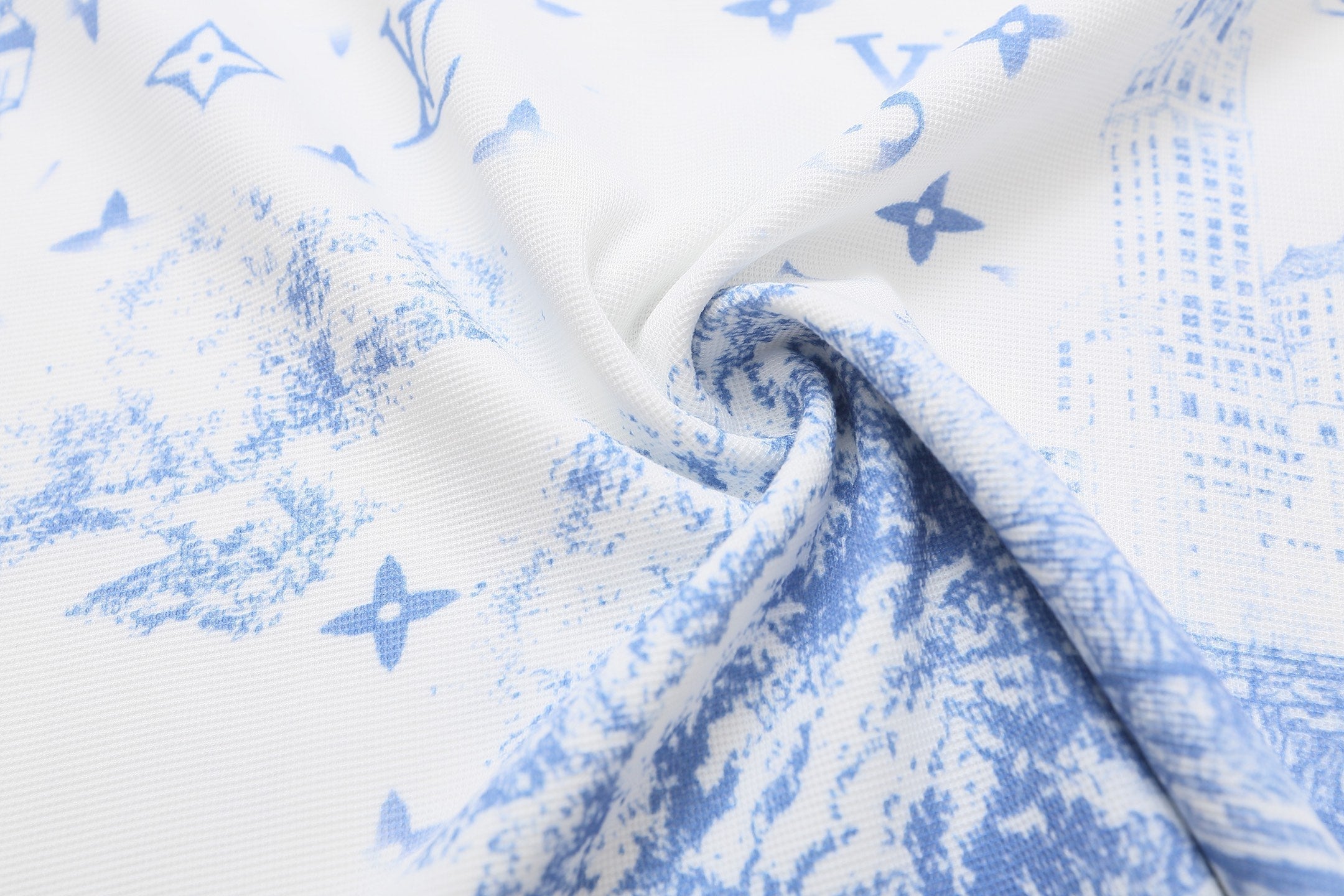 White fashion T-shirt 621