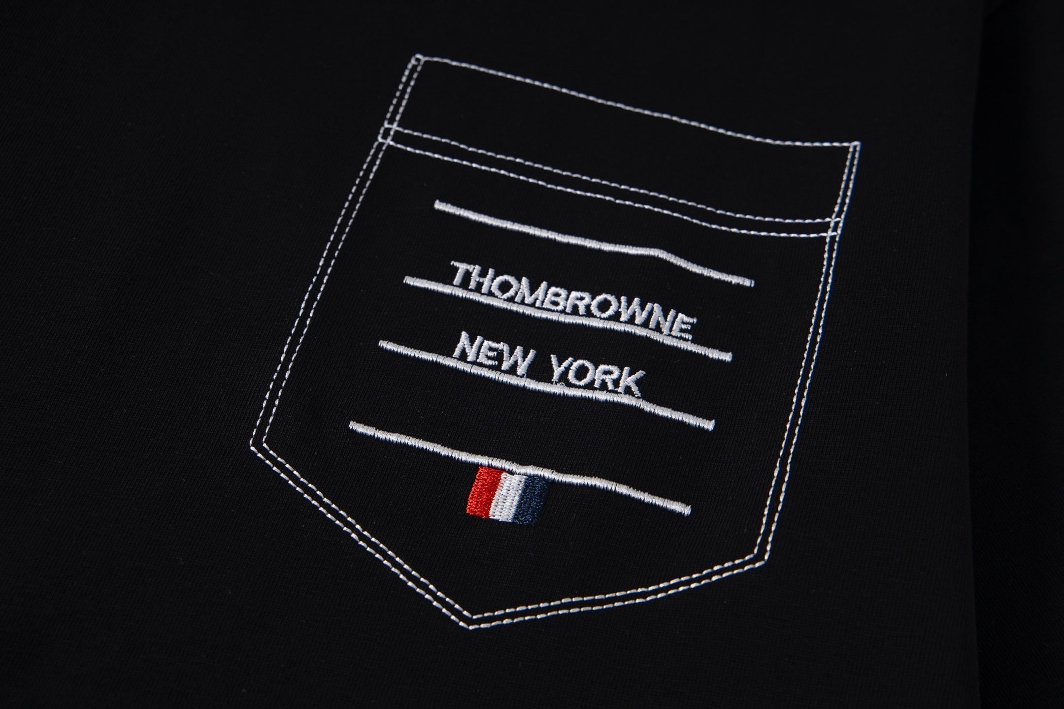 Embroidered pocket cotton T-shirt