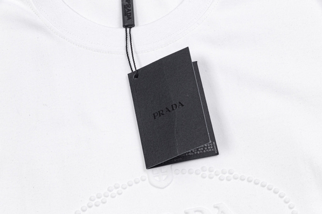 EMBOSSED PRINT COTTON T-SHIRT