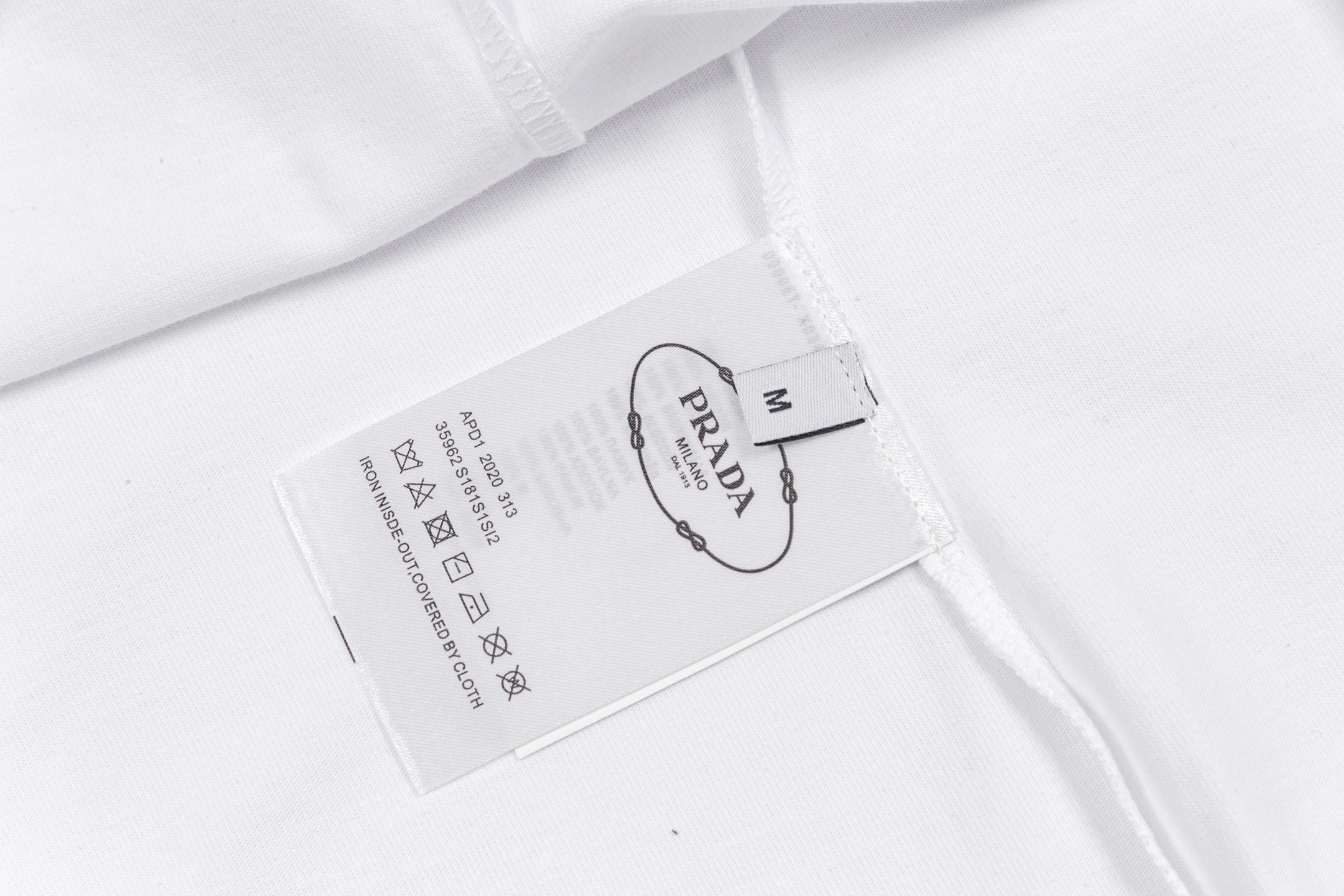 EMBOSSED PRINT COTTON T-SHIRT