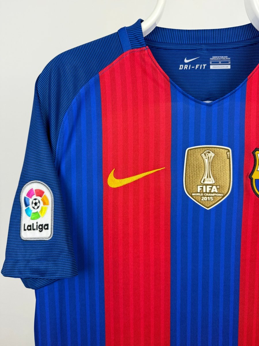 Lionel Messi - FC Barcelona 2016/17 home shirt 🇦🇷
